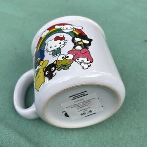 NWT Sanrio Hello Kitty & Friends Character Mug Rainbow Glitter Red Trim 20 oz
